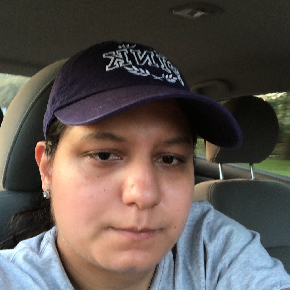 Meet your Posher, Juana